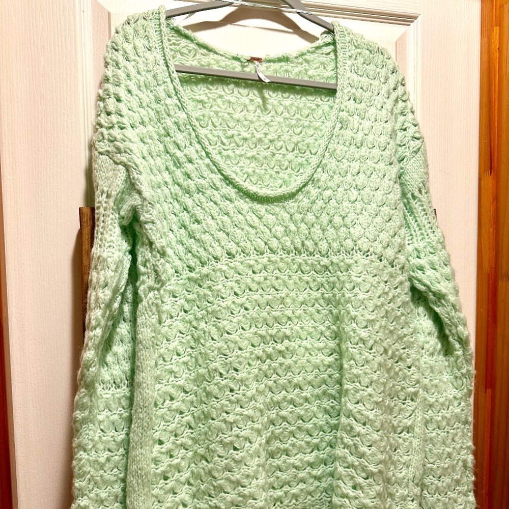 Mint Sea Mist Light Green Soft Free People Sweater M